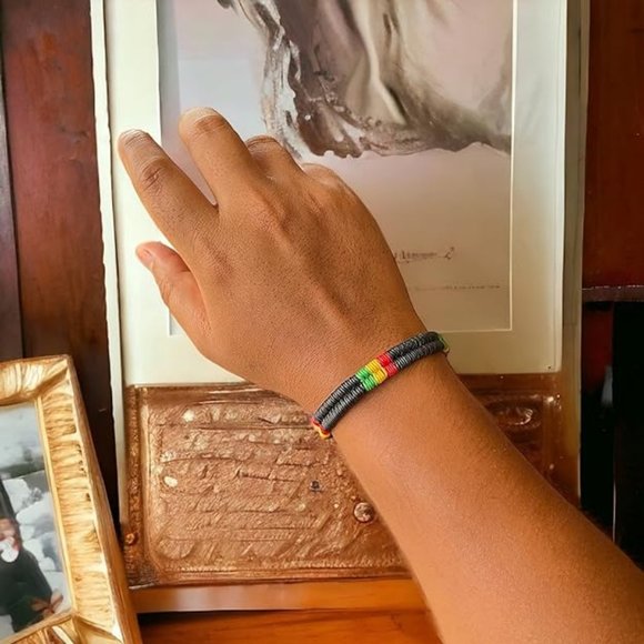 NWT Jamaica Rasta Plaid Adjustable Cord Bracelet - Unisex - Picture 3 of 5